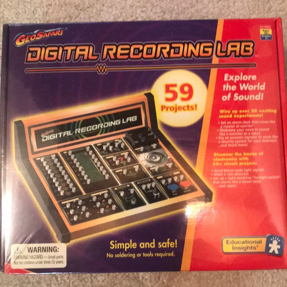 New! GeoSafari Digital Recording Lab still factory sealed in plastic